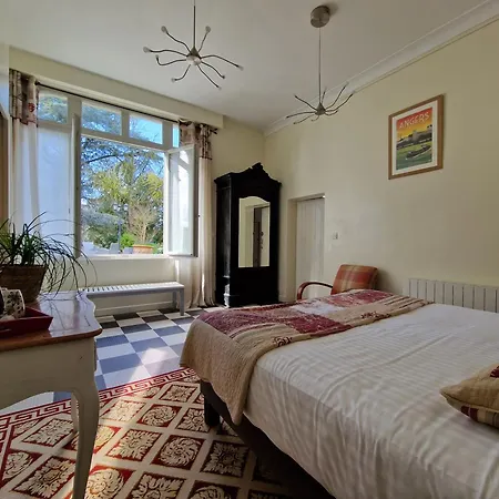 Domaine De L'oie Rouge Bed & Breakfast