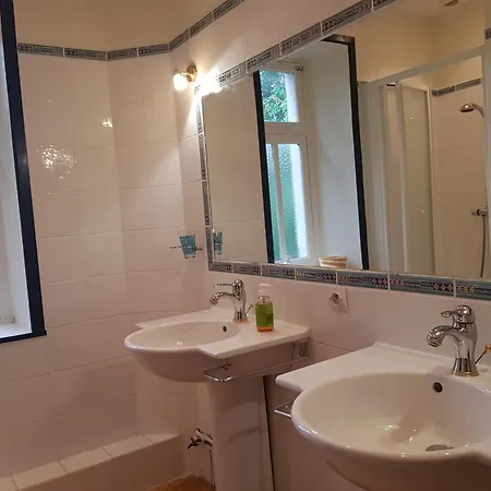 Bed & Breakfast Domaine De L'oie Rouge 3*