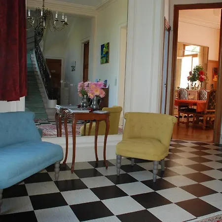 Domaine De L'oie Rouge Bed & Breakfast Les Rosiers