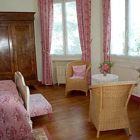 Domaine De L'oie Rouge 3*
