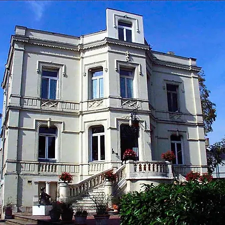 Bed and breakfast Domaine De L'oie Rouge 3*