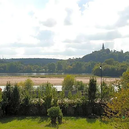 Bed and breakfast Domaine De L'oie Rouge Les Rosiers