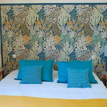 Domaine De L'oie Rouge فندق مبيت وإفطار